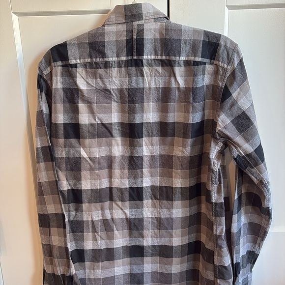 Banana Republic blue plaid flannel shirt - Picture 4 of 5